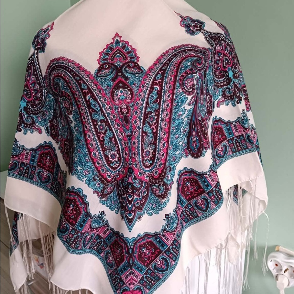 Colorful Paisley Fringe Shawl